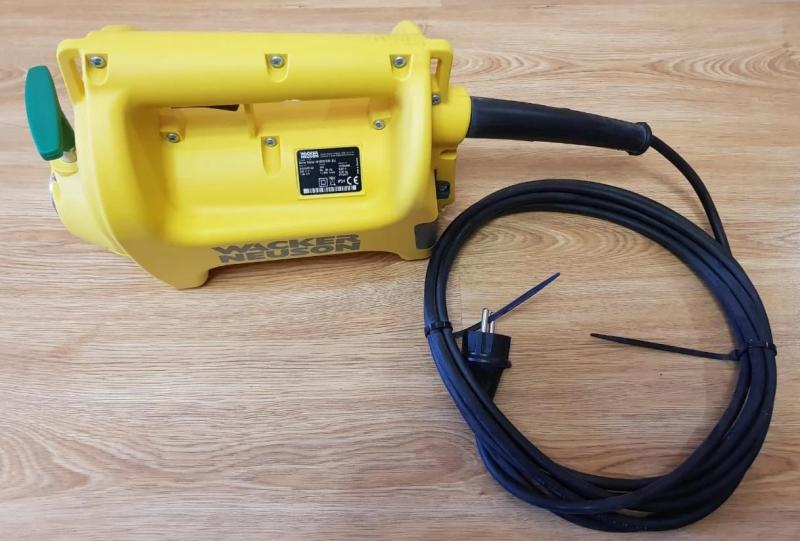Отгрузка глубинного вибратора Wacker Neuson Отгрузка глубинного вибратора Wacker Neuson