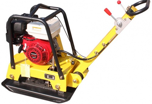 Виброплита реверсивная бензиновая TSS-WP170H - 161 кг